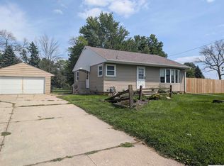 1719 S Hampshire Ave, Mason City, IA 50401