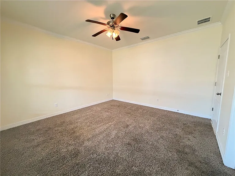 1816 Chesapeake Bay Dr — Photo 16