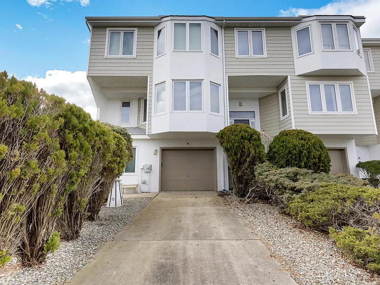 44 Surfside Rd — Photo 27