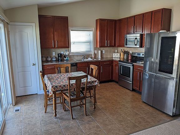 4th image of 7018 Beamtree Dr