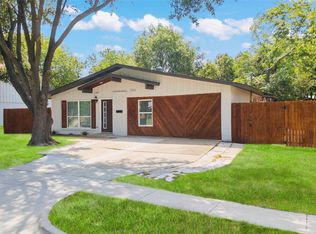 2412 Lakeland Dr, Carrollton, TX 75006