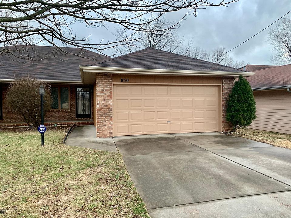 front of duplex for rent