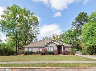 5380 Windy Oaks Ct, Grand Bay, AL 36541