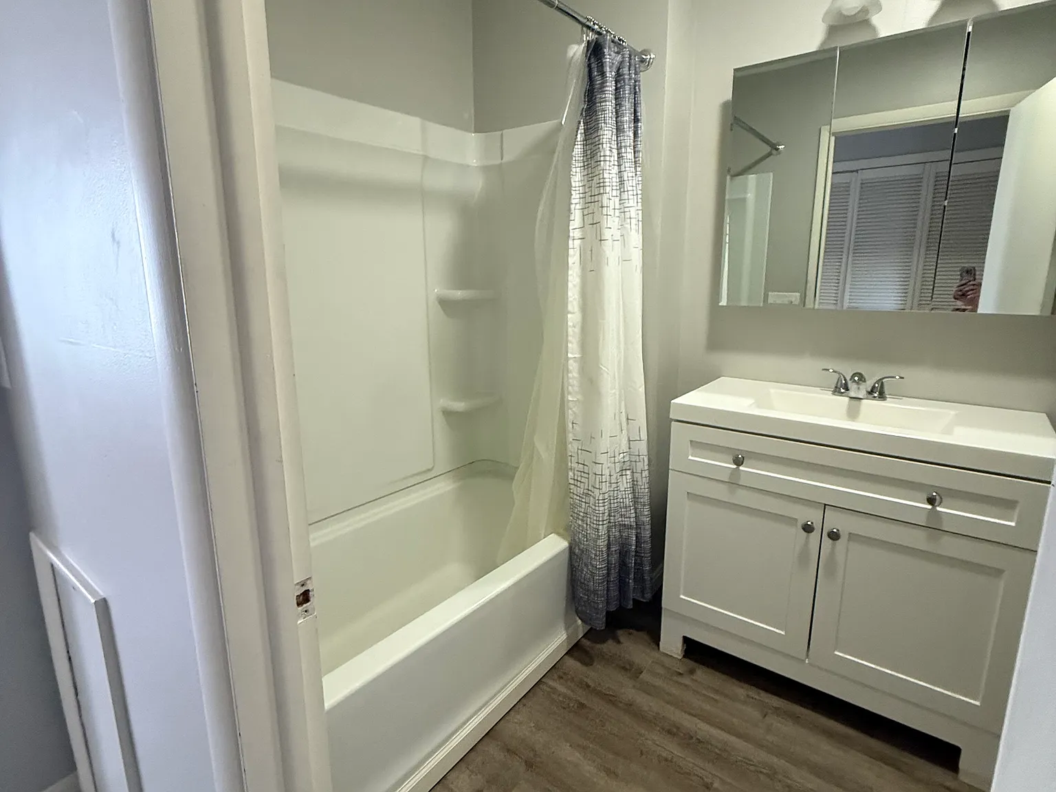 1 bed, 800 sqft, $800 — Photo 2