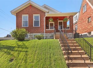 6516 Pernod Ave, Saint Louis, MO 63139