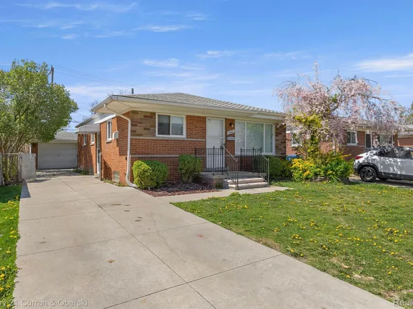 6661 N Beech Daly Rd, Dearborn Heights, MI 48127