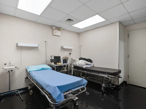 1010 5th Avenue image 17 of 23