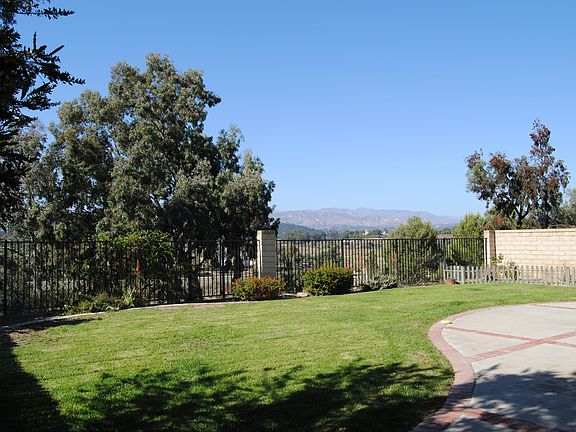2nd image of 4977 Paseo Montelena