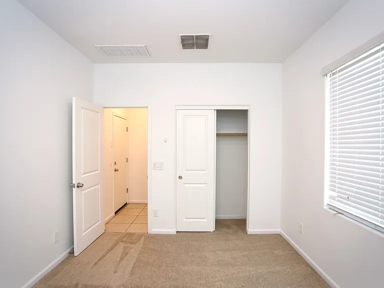 9210 W Willow Bend Ln — Photo 17