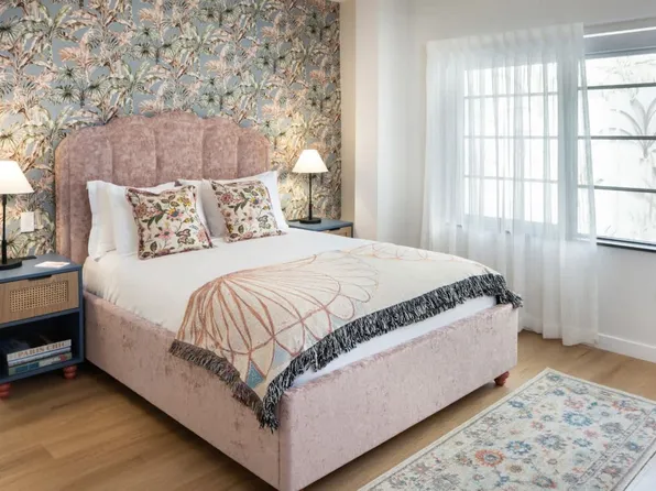 1200 Ocean Dr, Miami Beach, FL