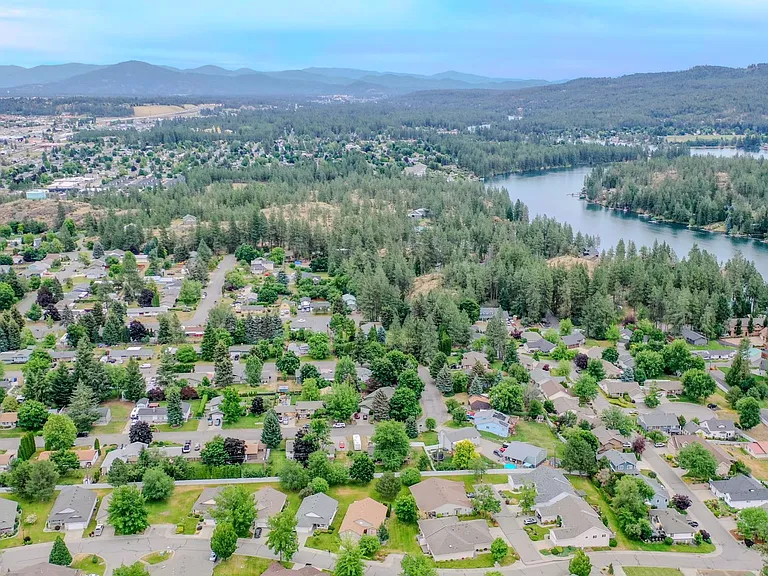 217 S Coho Rd — Photo 47