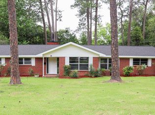 106 Pinecrest Dr, Dothan, AL 36301