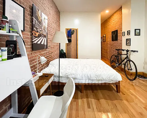 Rented by JB Mac Real Estate Inc. | media 10