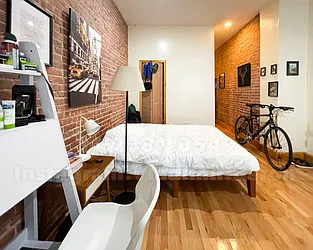 Rented by JB Mac Real Estate Inc.