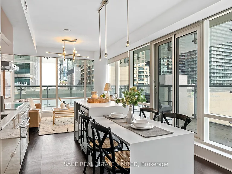 1 Bloor St E #510 — Photo 13