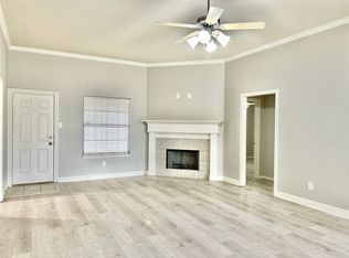 1003 Oshkosh Ave, Lubbock, TX 79416