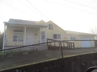 737 SE Rice Ave, Roseburg, OR 97470