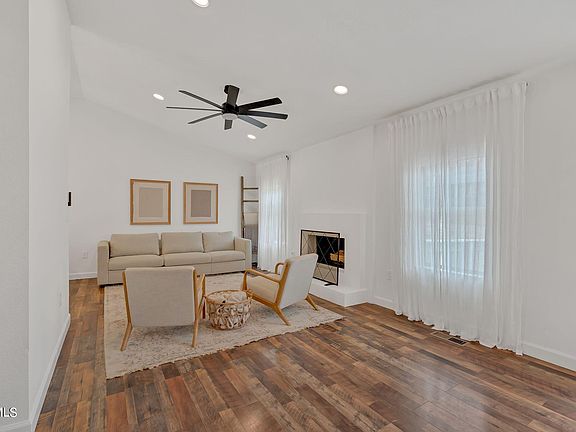 2nd image of 2321 Wynwood Dr