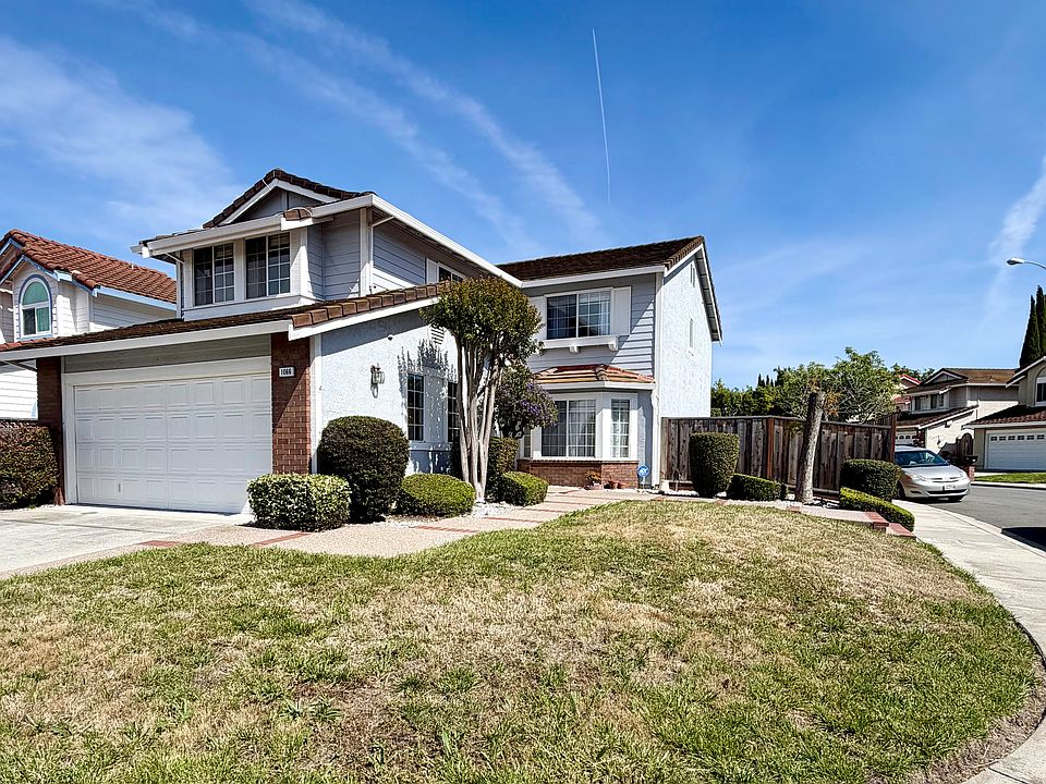 1st image of 1066 Sandalwood Ln