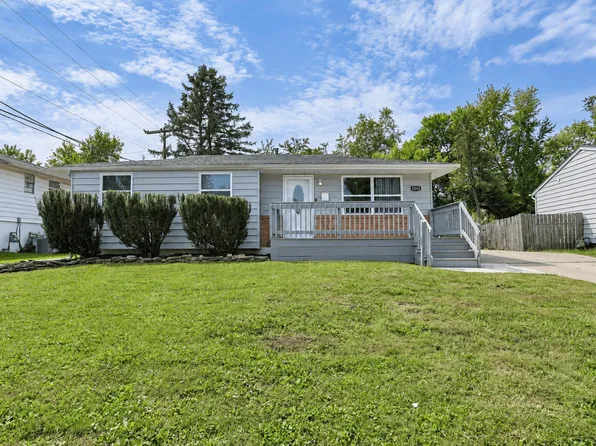 5015 Fullerton Dr, Columbus, OH 43232