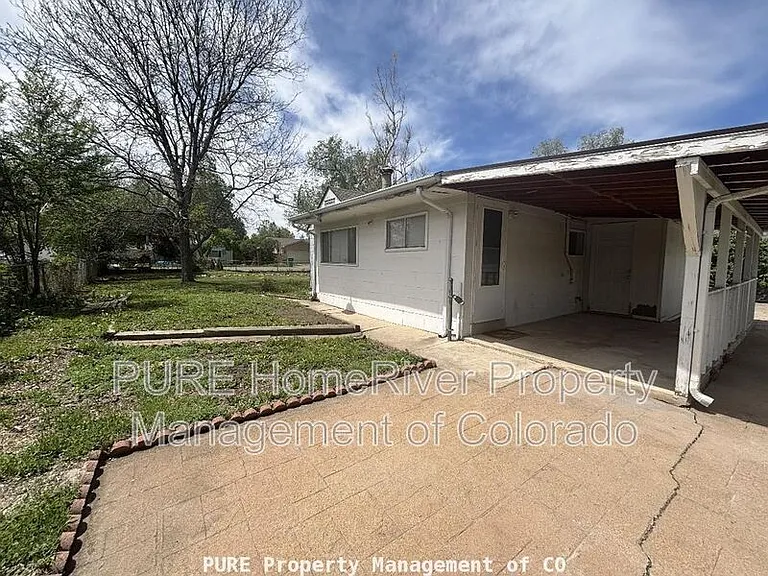 1040 Harlan St — Photo 14