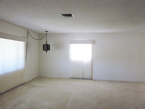 5th image of 2550 SE Perugia Street