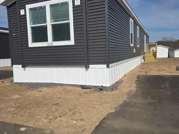 2701 E Main St #328, Reedsburg, WI 53959