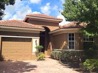 684 NW Stanford Ln, Port Saint Lucie, FL 34983
