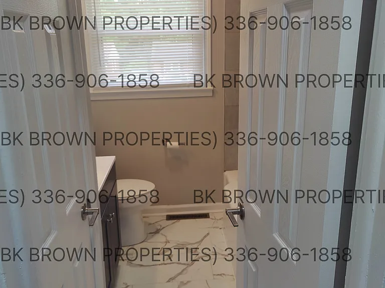 2115 Friends Ave — Photo 14