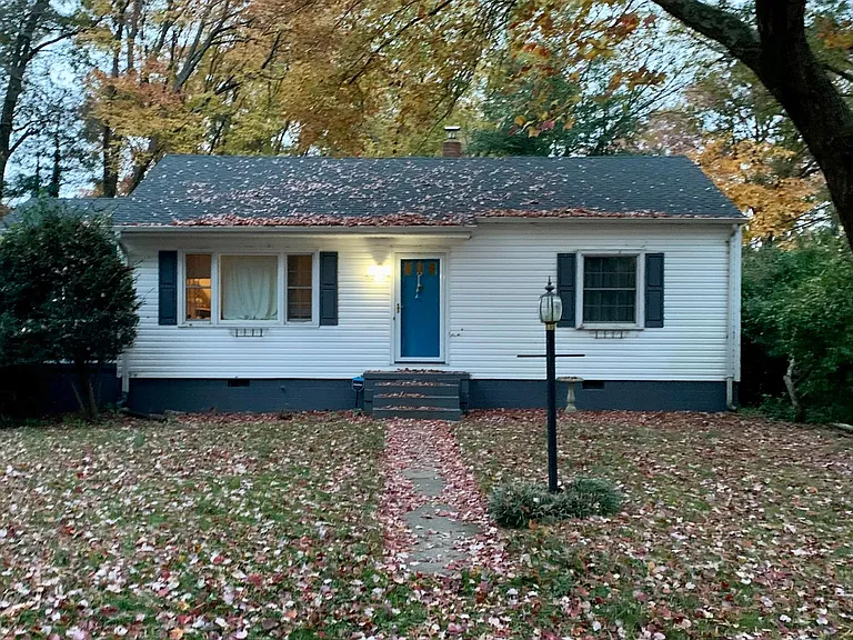 5255 Stratton Rd — Photo 3