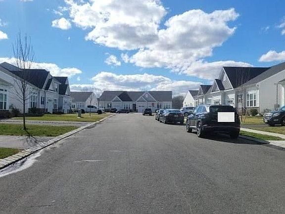 4th image of 14 Gulfstream Rd