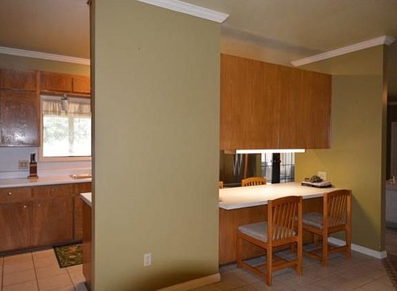 4th image of 511 Valley West Dr