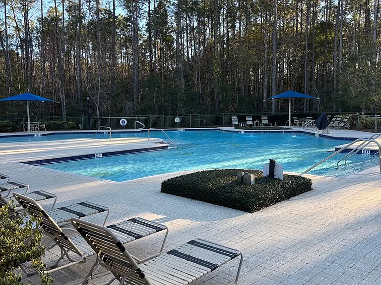 299 Johns Creek Pkwy — Photo 30
