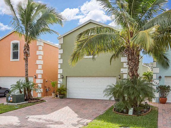 2nd image of 3118 Shelby Way