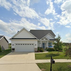 45 Lodge Trl, Monticello, IL, 61856