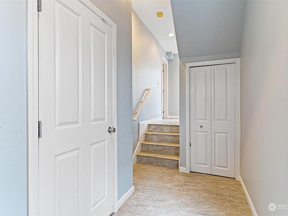 5th image of 3248 S Edmunds Street #E