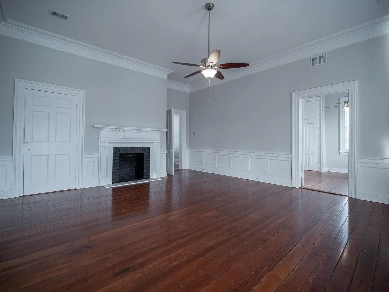 2 bed, 1227 sqft, $4,000 — Photo 4
