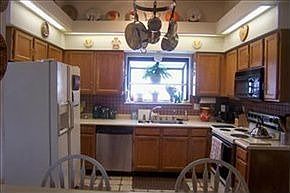 3rd image of 7816 Pinewood Dr NW