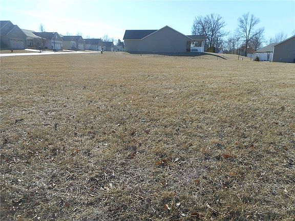 3rd image of 296 Cherry Creek Ln