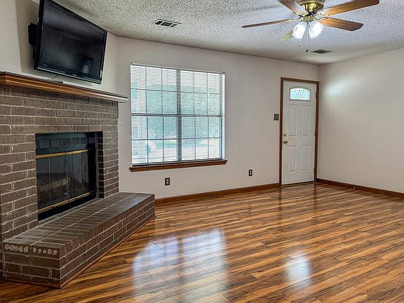 2nd image of 108 Dale Dr