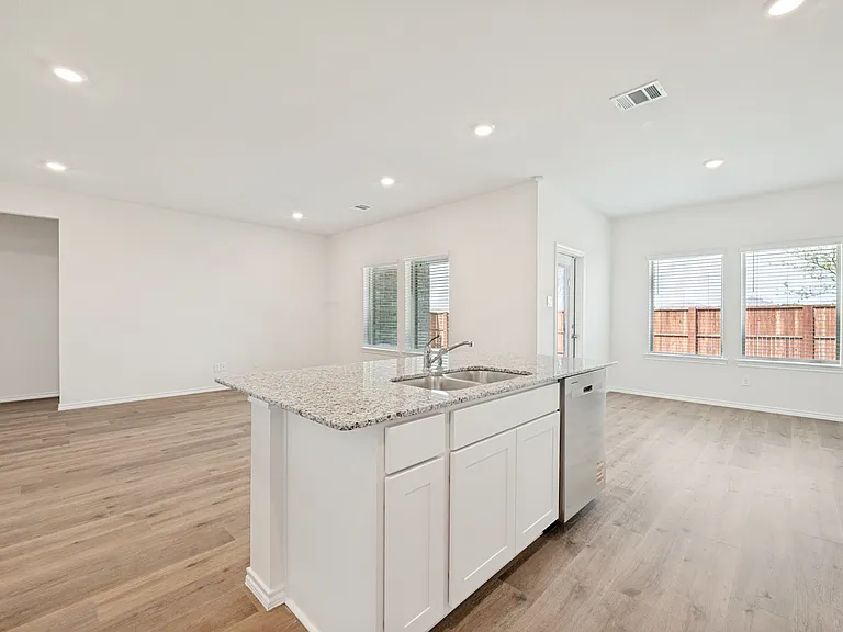 4104 Malachite Dr — Photo 1