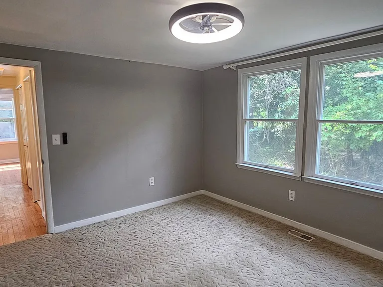 26179 W Thirteen Mile Rd — Photo 12