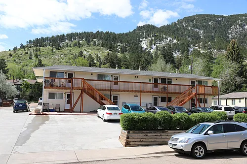 348 Arapahoe Ave #11 Photo 1