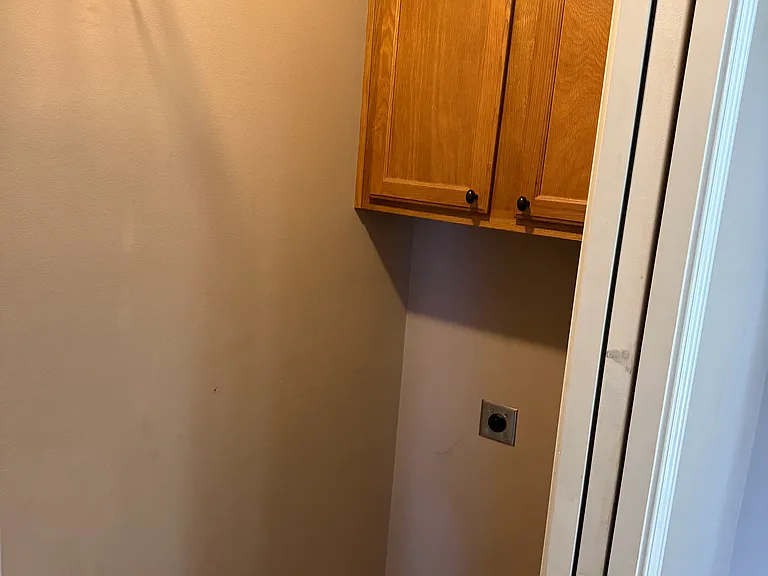1845 Arden Ln — Photo 15
