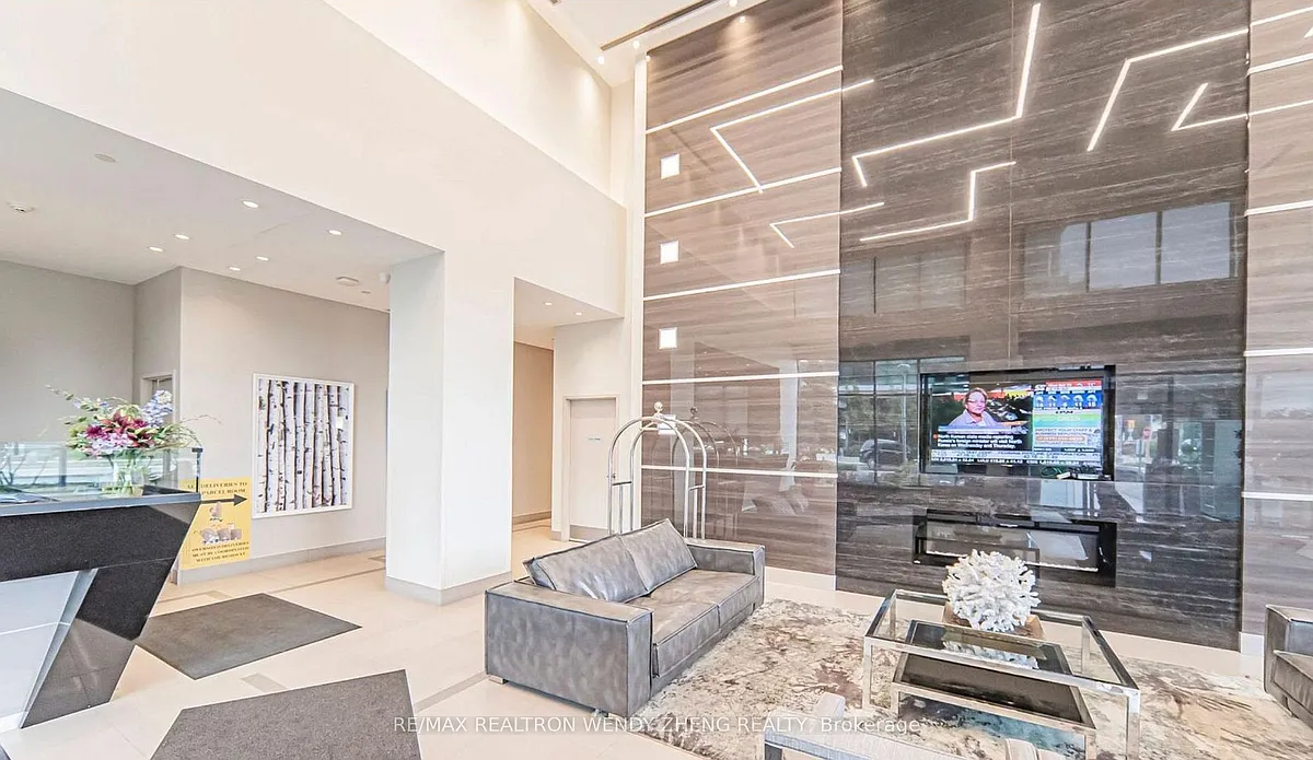 Building Photo - 3975 Grand Park Dr #4404