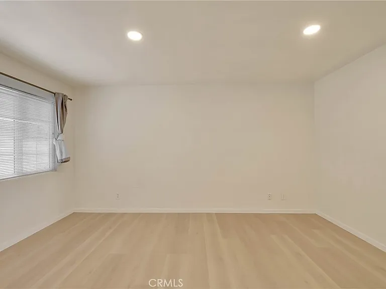 6551 Abbottswood Dr — Photo 27