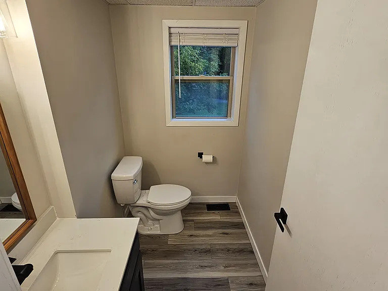 612 4th St N #14 — Photo 8