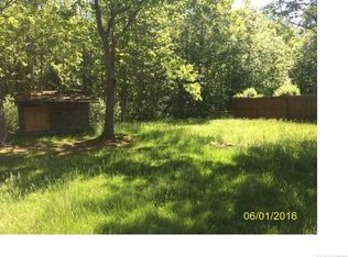 9227 Mohawk Rd, Angola, NY 14006