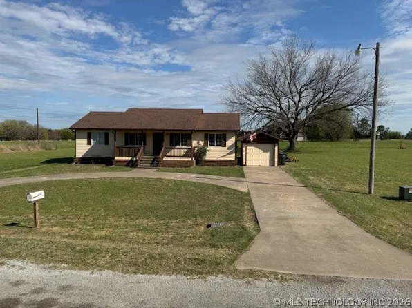 32 Holiday Dr, Burneyville, OK 73430