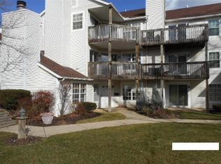 1203 W River Rd N #1, Elyria, OH 44035